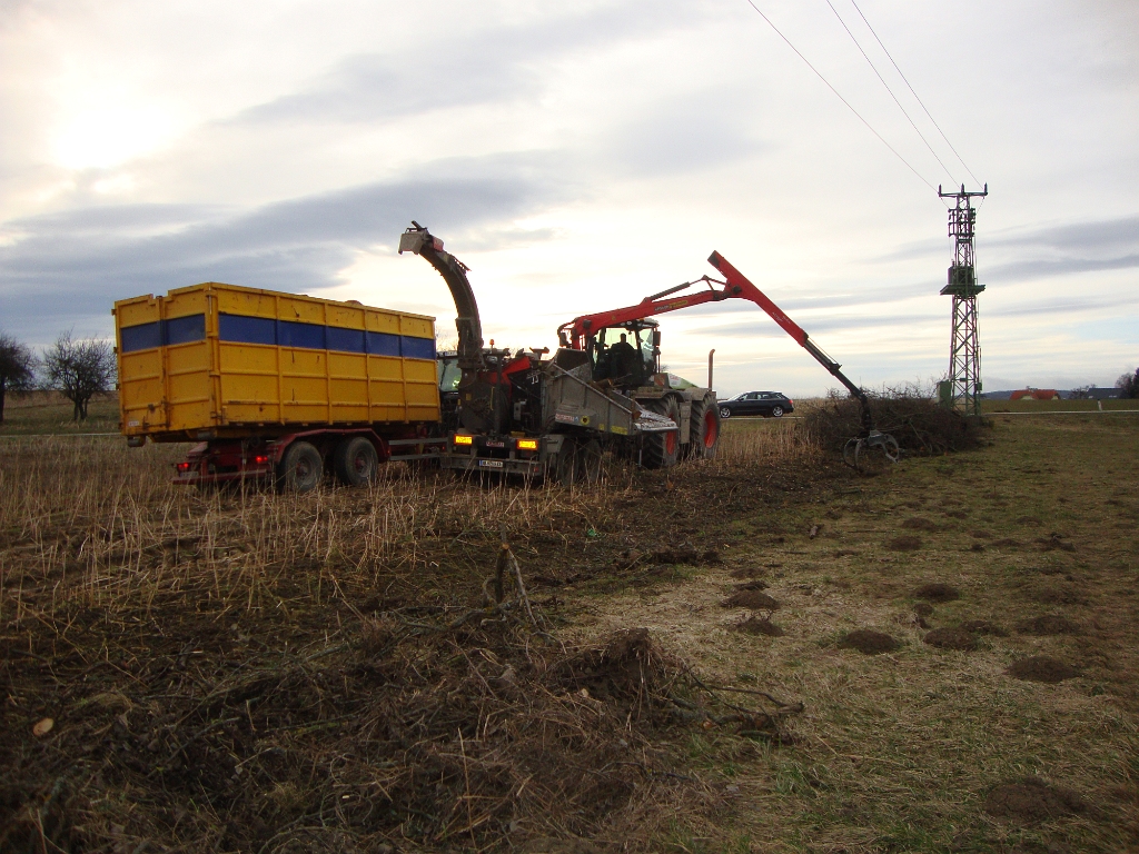 Sportplatz Aubach Hechseln u. Schredern. 003